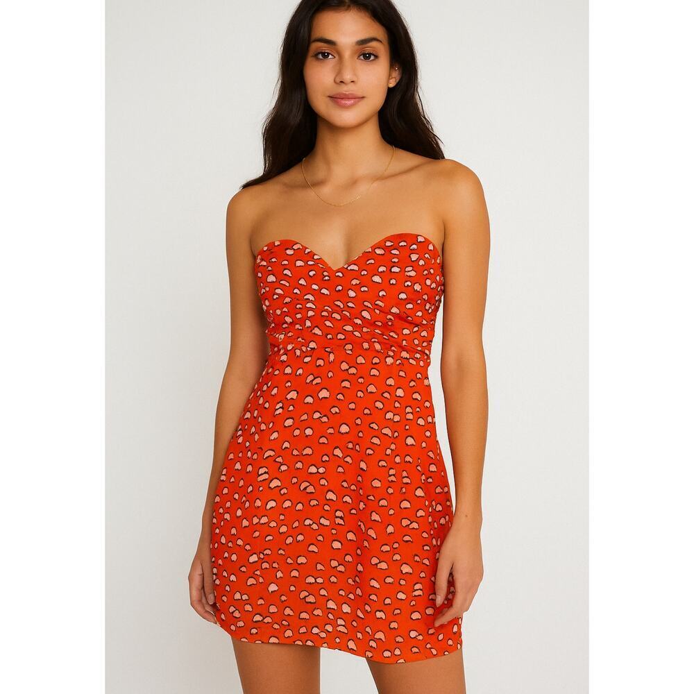 Minuet Large Heart Print Strapless Mini Dress Red Sweetheart Neckline